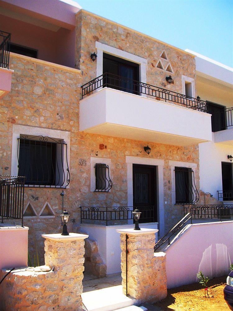 Olive Coast Suites Palekastro Luaran gambar