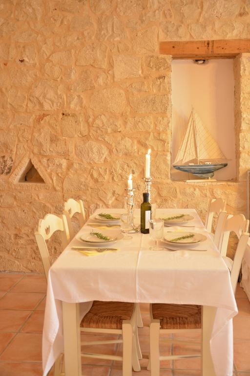 Olive Coast Suites Palekastro Luaran gambar